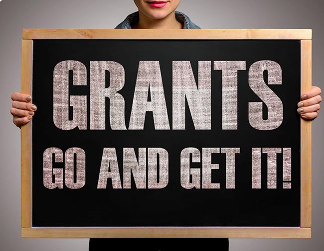 People + Platform: The Winning Combo for Grant Success! Elevate Your Grant Strategy with Smart Tools and Human Insight!